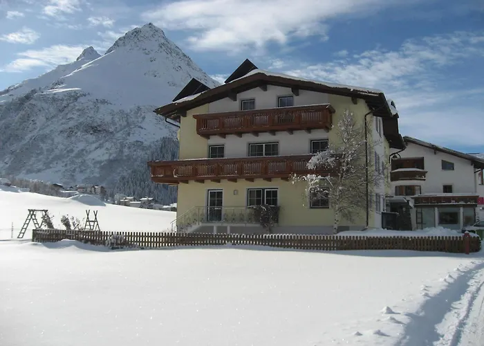 Apart Renate - Im Sommer Inklusive Silvretta Card Premium
