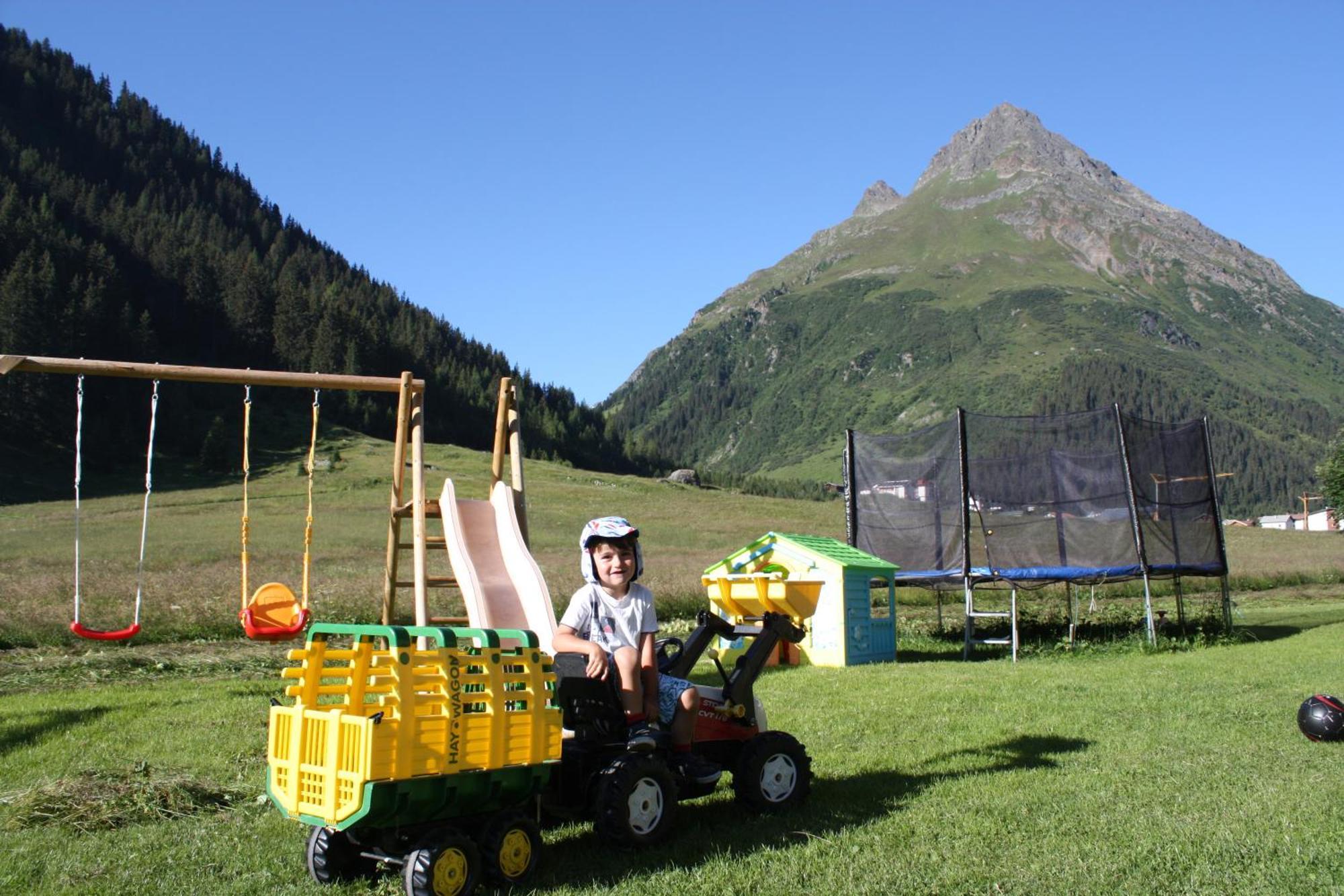 Renate - Im Sommer Inklusive Silvretta Card Premium Apartment Galtür