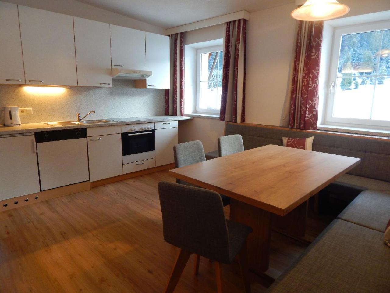 Apartment Renate - Im Sommer Inklusive Silvretta Card Premium