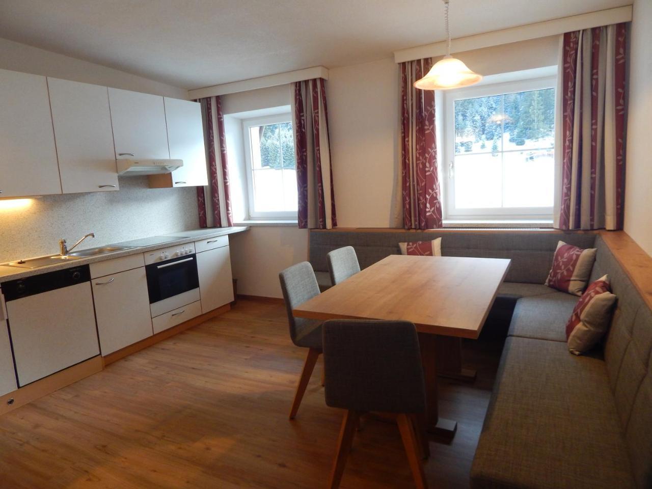 Apartment Renate - Im Sommer Inklusive Silvretta Card Premium